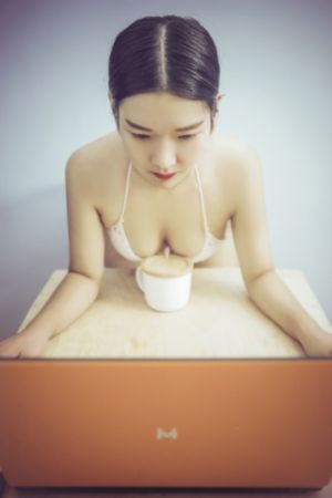 多塞尔航空_剧情片高清完整版播放