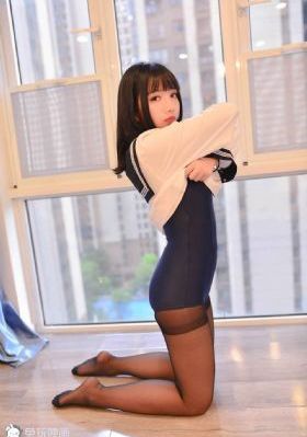 大胸女邻居bd_无删减在线播放
